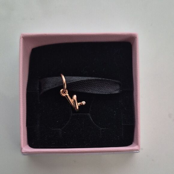 Pandora Rose Gold 'K' Letter Charm - Picture 10 of 16